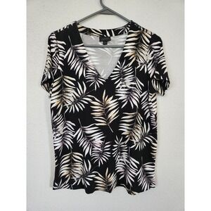J. Jill Wearever Collection Short Sleeve V Neck Shirt Black Leaf Pattern Women S